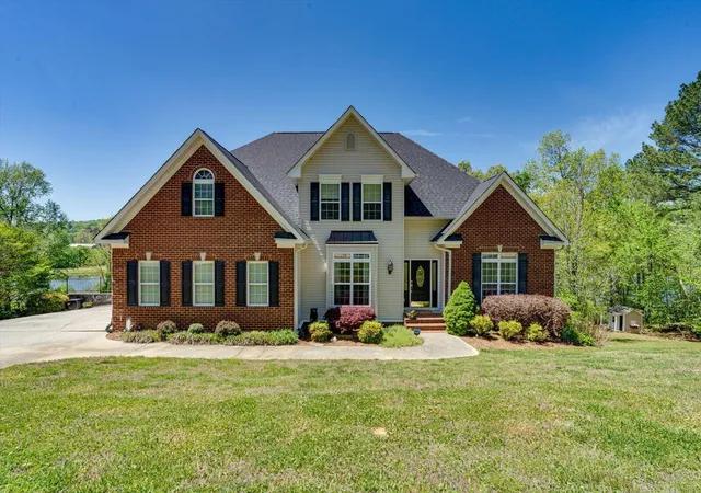 Homes for sale in Ringgold, GA | 451 Cherokee Lake Dr, Ringgold, GA 30736 | MLS# 1533167