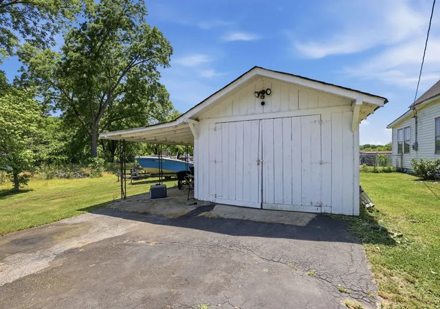 Homes for sale in Whitwell, TN | 220 E Georgia Ave, Whitwell, TN 37397 | MLS# 1533134