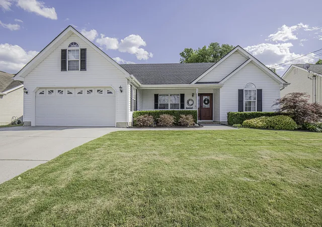 Homes for sale in Fort Oglethorpe, GA | 792 Colony Cir, Fort Oglethorpe, GA 30742 | MLS# 1533280