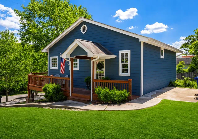 Homes for sale in Chattanooga, TN | 4621 Virginia Ave, Chattanooga, TN 37409 | MLS# 1533474