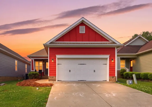 Photo 1 of Single family home for sale at 124 Fieldstone Cmns, Rock Spring, GA 30739 | MLS# 1533335 | Listing updated on 2026-07-18