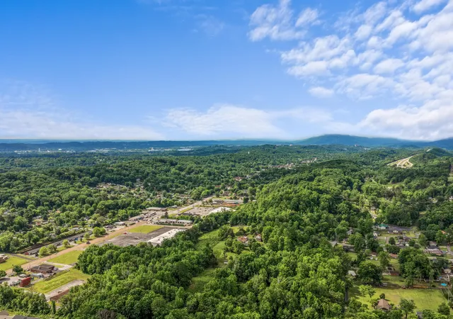 122nd image of 209 Browntown Rd, Chattanooga, TN 37415 | MLS# 1533851
