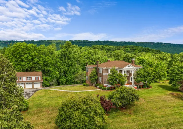 1st image of 209 Browntown Rd, Chattanooga, TN 37415 | MLS# 1533851