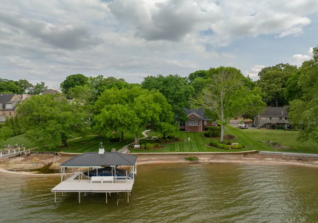 3rd image of 4925 Bal Harbor Cir, Chattanooga, TN 37416 | MLS# 1533850
