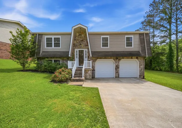 Homes for sale in Ringgold, GA | 483 Foster Dr, Ringgold, GA 30736 | MLS# 1533512