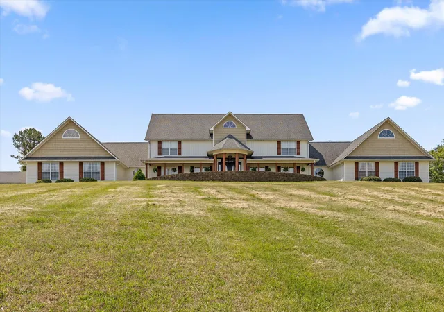 Homes for sale in Dayton, TN | 2979 Blythe Ferry Rd, Dayton, TN 37321 | MLS# 1538066
