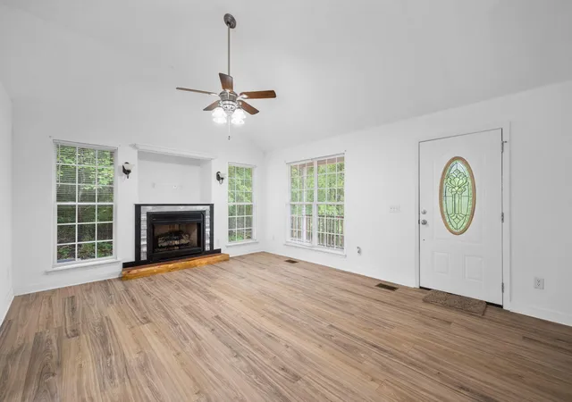 Photo 3 of Single family home for sale at 6904 Spinmaker Cvs, Ooltewah, TN 37363 | MLS# 1533708 | Listing updated on 2026-09-08
