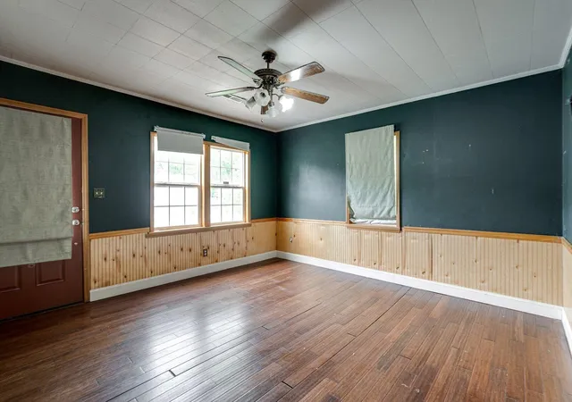 Photo 3 of Single family home for sale at 1304 Mcbrien Rd, Chattanooga, TN 37412 | MLS# 1533597 | Listing updated on 2026-08-27