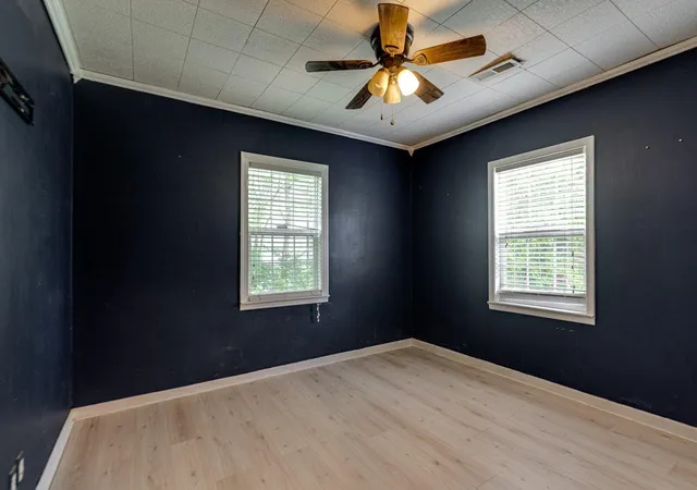Photo 4 of Single family home for sale at 1304 Mcbrien Rd, Chattanooga, TN 37412 | MLS# 1533597 | Listing updated on 2026-08-27