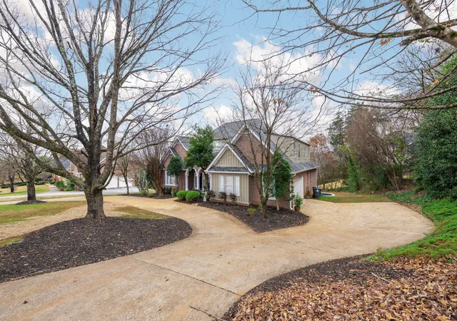 Homes for sale in Hixson, TN | 1822 Bay Pointe Dr, Hixson, TN 37343 | MLS# 1536330