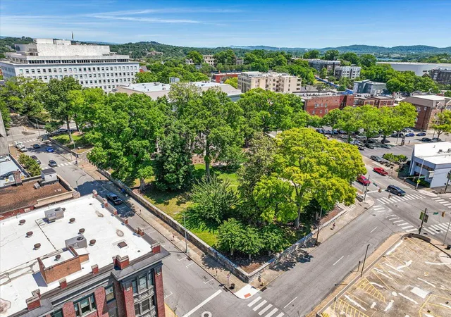 49th image of 707 Georgia Ave #304, Chattanooga, TN 37402 | MLS# 1534945