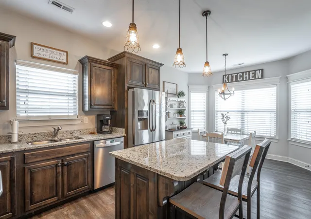 3rd image of 351 Franklin Cir, Fort Oglethorpe, GA 30742 | MLS# 1533884