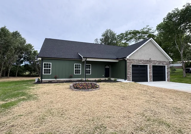 2nd image of 71 Black Circle Spur, La Fayette, GA 30728 | MLS# 1534394