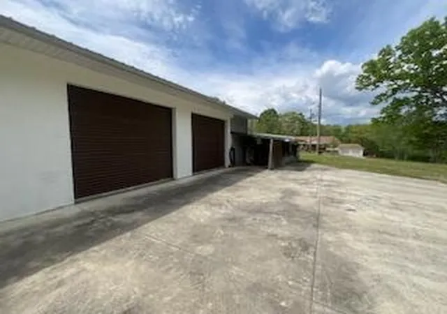 Photo 3 of Single family home for sale at 1106 Red Bud Rd, Soddy Daisy, TN 37379 | MLS# 1533991 | Listing updated on 2026-05-08