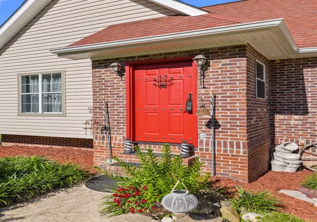 Photo 2 of Sale Pending at 6233 Hunter Valley Rd, Ooltewah, TN 37363 | MLS# 1533967 | Listing updated on 2026-09-25