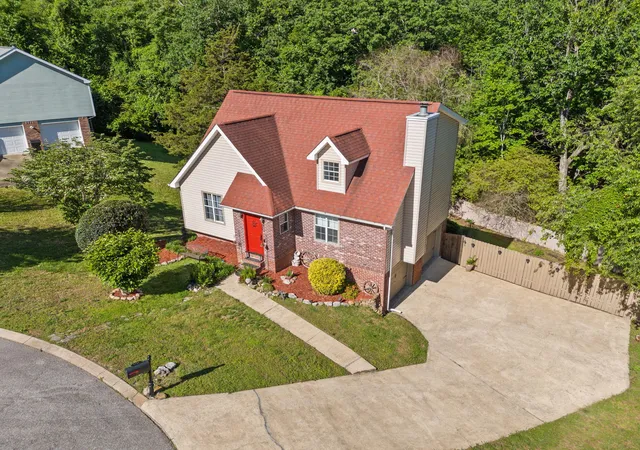 Photo 4 of Sale Pending at 6233 Hunter Valley Rd, Ooltewah, TN 37363 | MLS# 1533967 | Listing updated on 2026-09-25