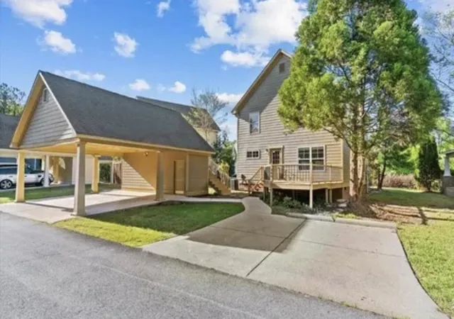 3rd image of 164 Tompkins Aly, Dalton, GA 30721 | MLS# 1534312