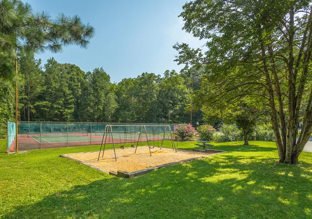 Homes for sale in Hixson, TN | 1843 Hidden Harbor Rd, Hixson, TN 37343 | MLS# 1533973