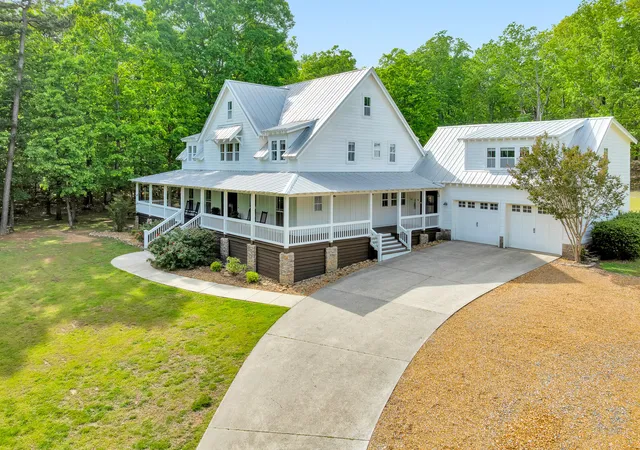 Homes for sale in Lookout Mountain, GA | 524 Payne Chapel Rd, Lookout Mountain, GA 30750 | MLS# 1534061