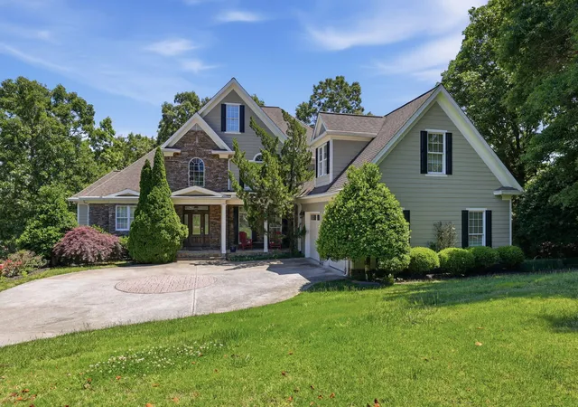 Photo 1 of Sale Pending at 1627 Windstone Dr, Ringgold, GA 30736 | MLS# 1534887 | Listing updated on 2026-08-27