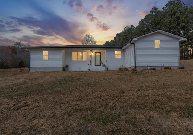 1st image of 1144 Ridgeway Rd, La Fayette, GA 30728 | MLS# 1534062