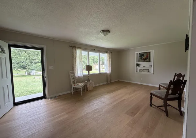 2nd image of 1144 Ridgeway Rd, La Fayette, GA 30728 | MLS# 1534062