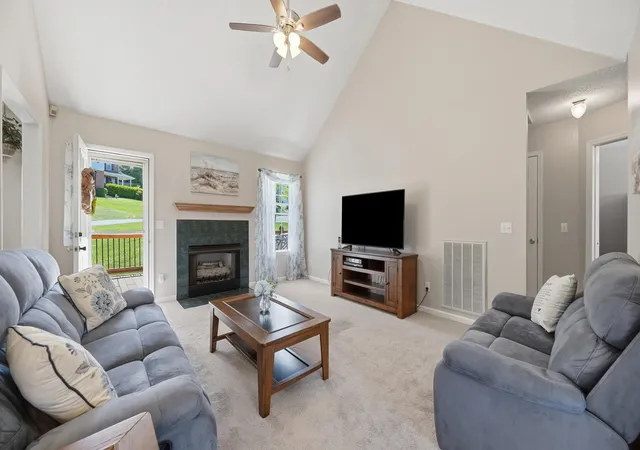 Photo 3 of Single family home for sale at 7936 Hamilton Ml Dr, Chattanooga, TN 37421 | MLS# 1534901 | Listing updated on 2026-07-18