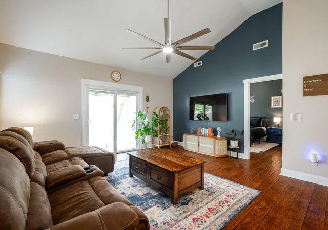 Homes for sale in Chattanooga, TN | 2748 Stone Trace Dr, Chattanooga, TN 37421 | MLS# 1534681