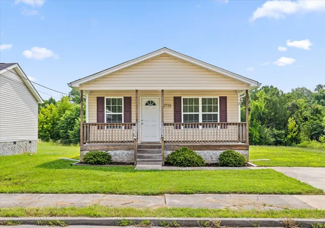 Homes for sale in Chattanooga, TN | 2726 Cannon Ave, Chattanooga, TN 37404 | MLS# 1538274