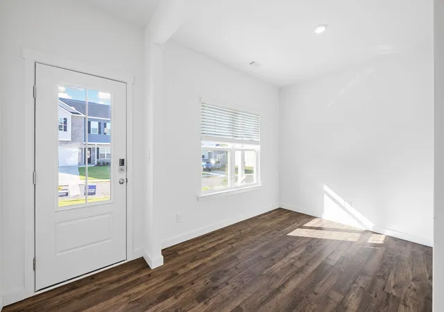 Photo 3 of Sale Pending at 3457 Hopkins Dr, Chattanooga, TN 37419 | MLS# 1534330 | Listing updated on 2026-09-15