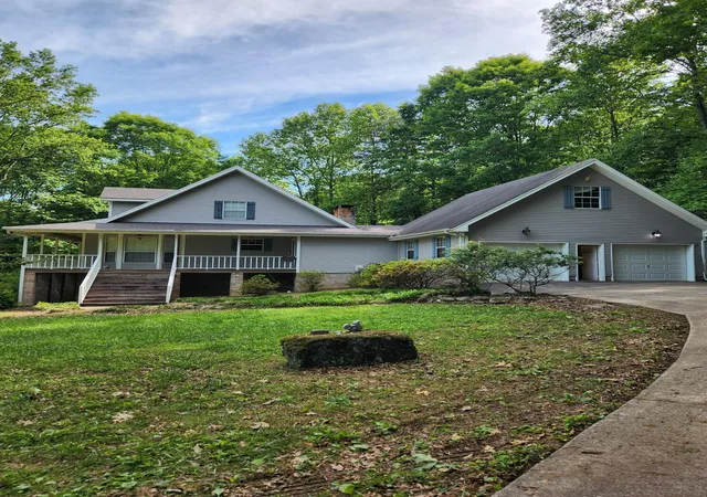 Photo 3 of Single family home for sale at 415 Highway 151, La Fayette, GA 30728 | MLS# 1534410 | Listing updated on 2026-10-07