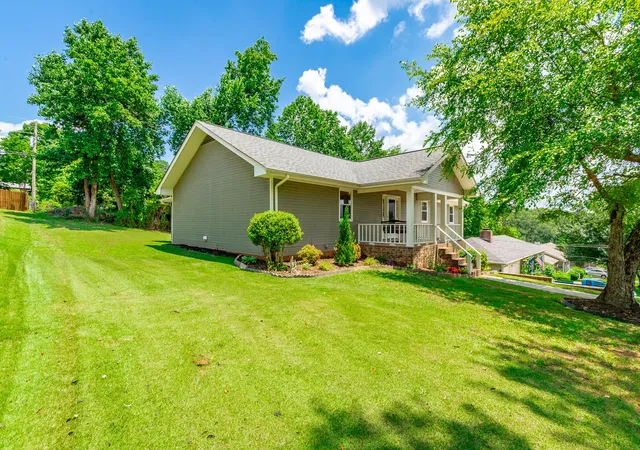 Photo 34 of Sale Pending at 9111 Hundley Rd, Chattanooga, TN 37416 | MLS# 1536690 | Listing updated on 2026-08-28