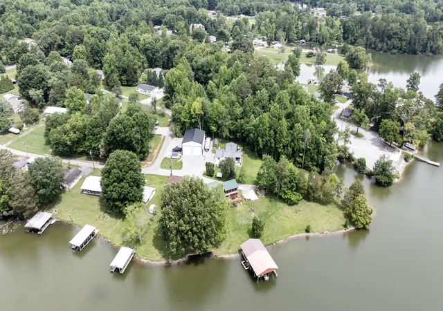 Homes for sale in Spring City, TN | 246 Howell Dr, Spring City, TN 37381 | MLS# 1536291