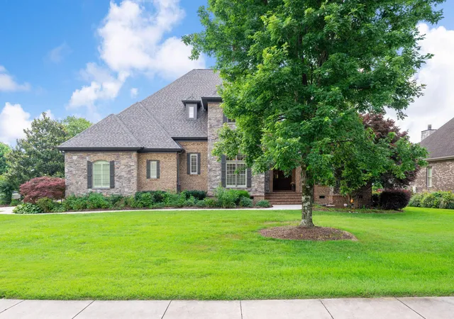 Homes for sale in Chattanooga, TN | 1299 Quiet Pond Dr, Chattanooga, TN 37415 | MLS# 1536673