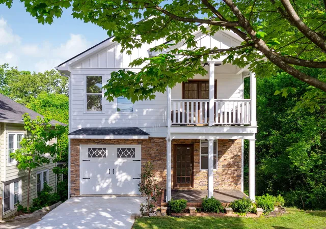 Homes for sale in Chattanooga, TN | 919 Forest Ave, Chattanooga, TN 37405 | MLS# 1534488