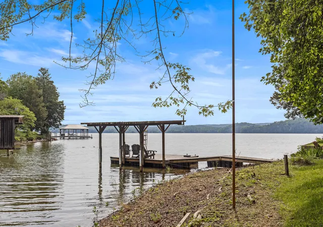 Photo 3 of Single family home for sale at 2266 N Shore Acres Rd, Soddy Daisy, TN 37379 | MLS# 1534693 | Listing updated on 2026-08-24