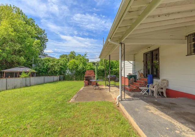 Homes for sale in Chattanooga, TN | 1906 Raulston St, Chattanooga, TN 37404 | MLS# 1534864