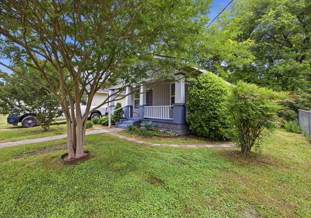 2nd image of 806 Indian Ave, Rossville, GA 30741 | MLS# 1534670