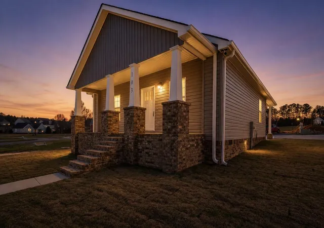 2nd image of 103 Arthur St, Dalton, GA 30721 | MLS# 1534615