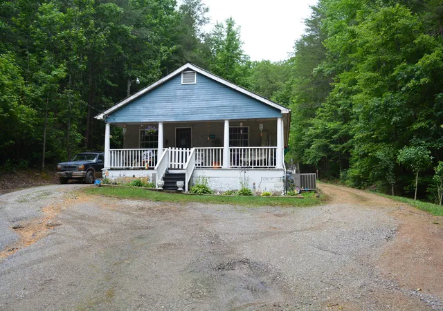 4th image of 8994 Daisy Dallas Rd, Hixson, TN 37343 | MLS# 1534874