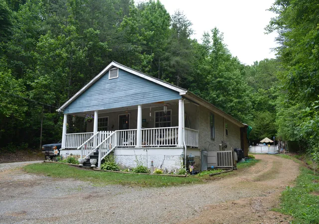 5th image of 8994 Daisy Dallas Rd, Hixson, TN 37343 | MLS# 1534874