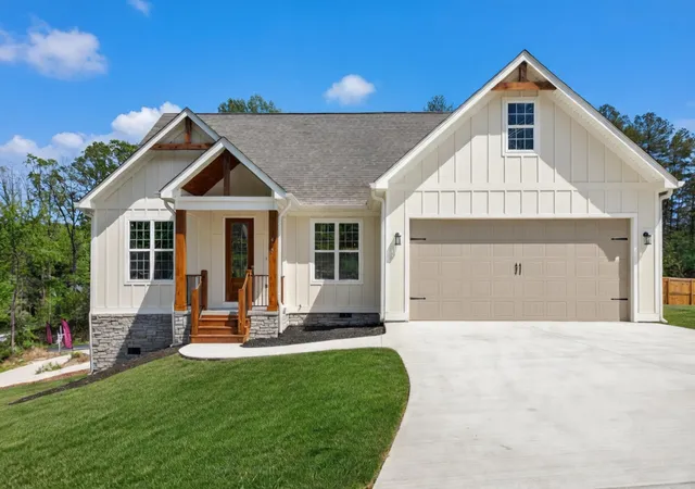 Homes for sale in Dalton, GA | 413 Haig Mill Lake Rd #5, Dalton, GA 30720 | MLS# 1534747