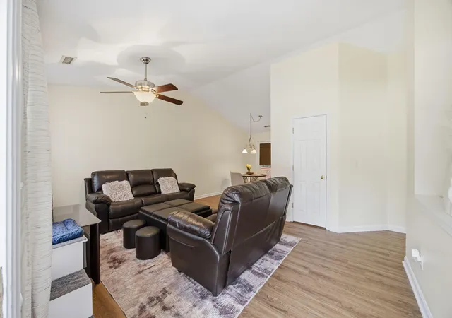 Photo 4 of Sale Pending at 124 Brently Woods Dr, Chattanooga, TN 37421 | MLS# 1534773 | Listing updated on 2026-07-12
