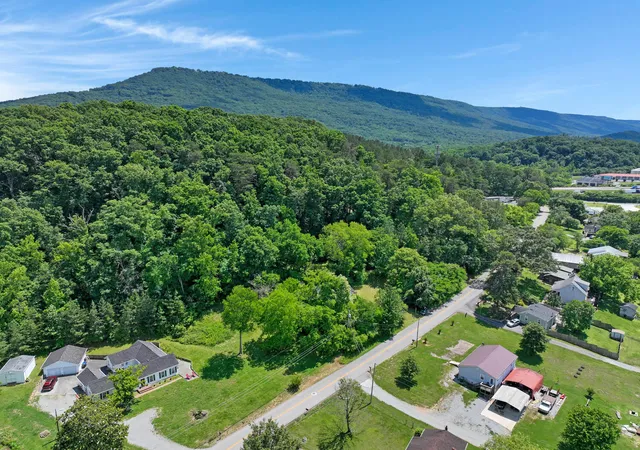 3rd image of 344 Patten Chapel Rd, Chattanooga, TN 37419 | MLS# 1534827