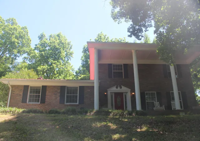 Homes for sale in Dalton, GA | 95 Van Buren Dr, Dalton, GA 30721 | MLS# 1535934