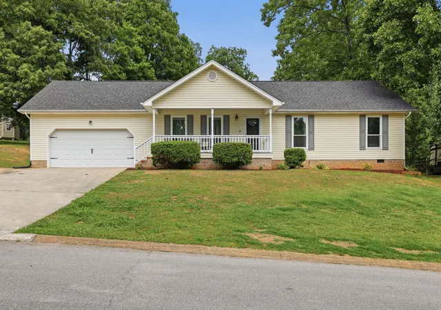 Homes for sale in Soddy Daisy, TN | 10123 Bear Trail Dr, Soddy Daisy, TN 37379 | MLS# 1535281