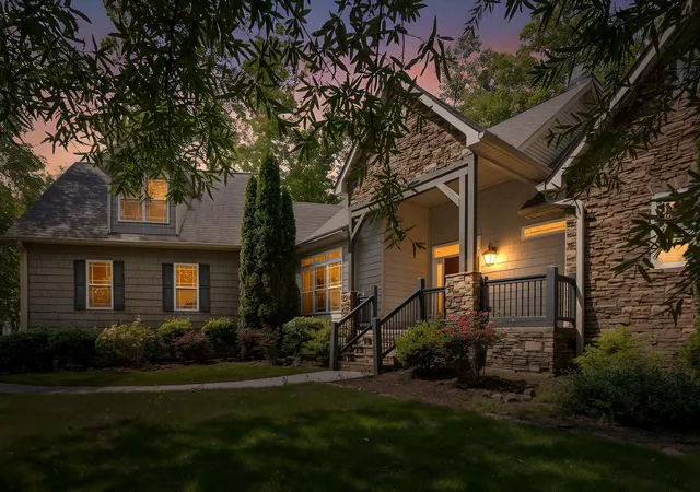 1st image of 678 Cherokee Lake Dr, Ringgold, GA 30736 | MLS# 1535002
