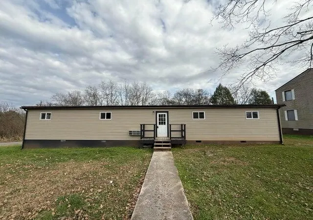 Homes for sale in Pikeville, TN | 232 W Legion Cir, Pikeville, TN 37367 | MLS# 1535056