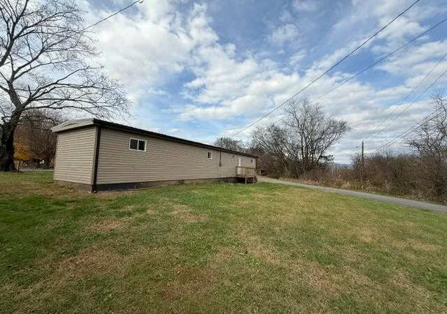 Homes for sale in Pikeville, TN | 232 W Legion Cir, Pikeville, TN 37367 | MLS# 1535056