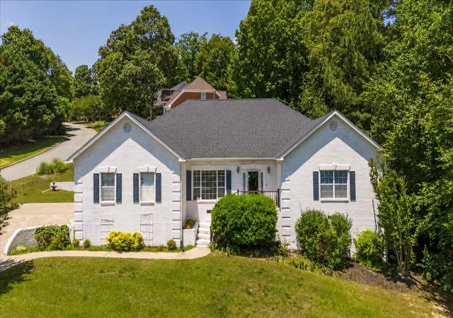 Photo 1 of Single family home for sale at 1572 Windstone Dr, Ringgold, GA 30736 | MLS# 1535084 | Listing updated on 2026-05-29